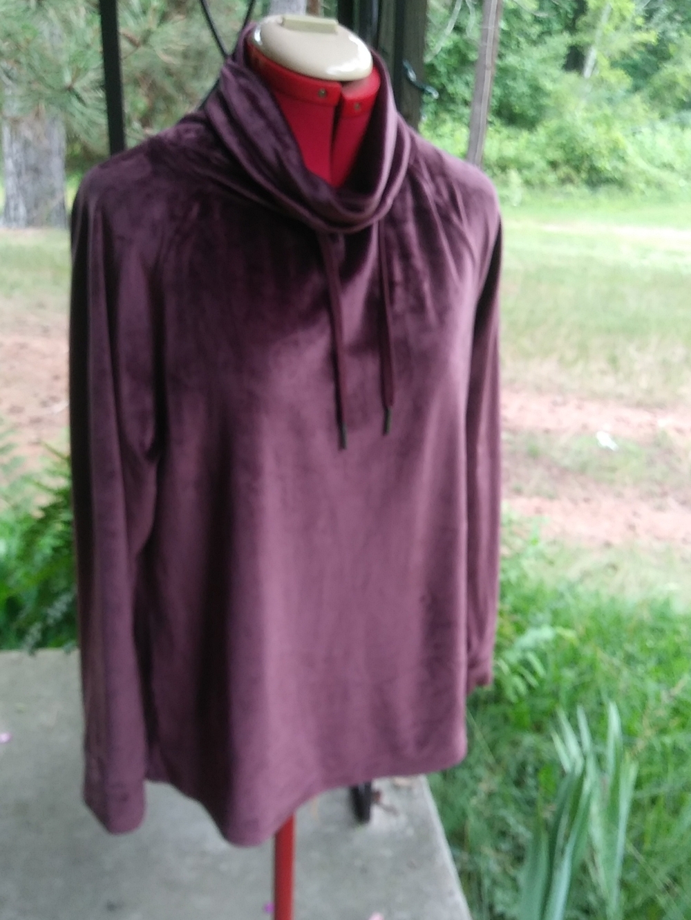 32Degree Heat Pullover Velvety Velour